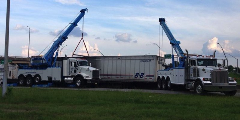 2023 Towing trucks